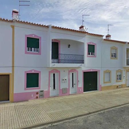 Casa Cor-De-Rosa Apartment Vila Nova de Milfontes Exterior photo