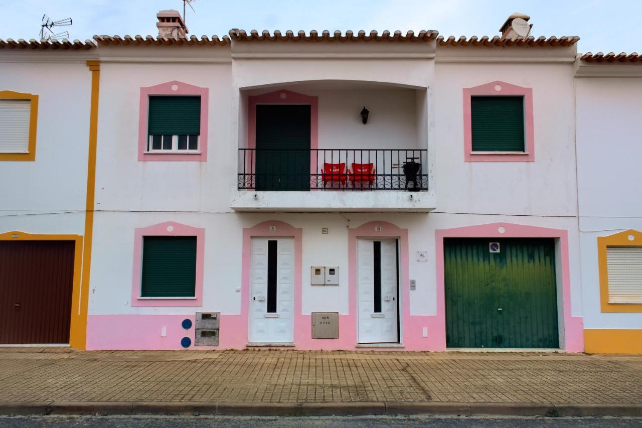 Casa Cor-De-Rosa Apartment Vila Nova de Milfontes Exterior photo